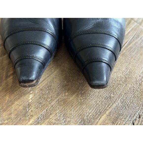 Vintage Chanel Navy Blue Heels Classic 735 40 9 US Point Toe Pumps Leather - Picture 4 of 15
